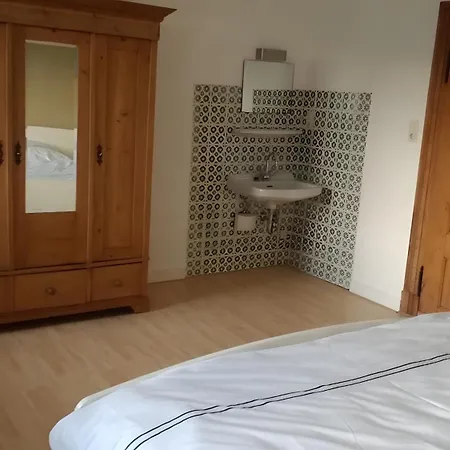 Jagdschloss 1. Etage 6 Personen Apartment Winterberg
