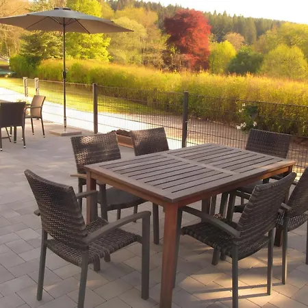 Jagdschloss 1. Etage 6 Personen * Winterberg